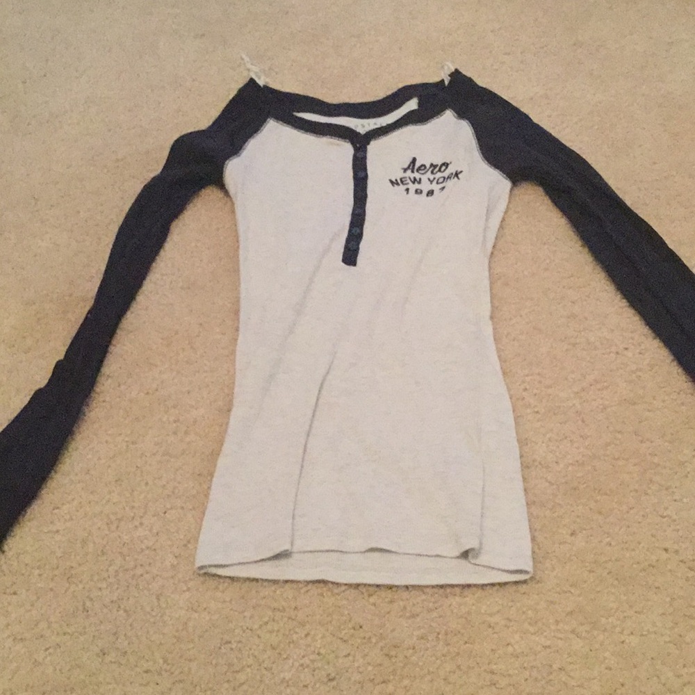 Long sleeve tee